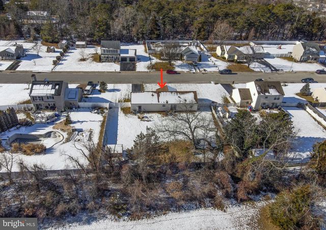 9 FOX COVE DR, Millville, NJ 08332