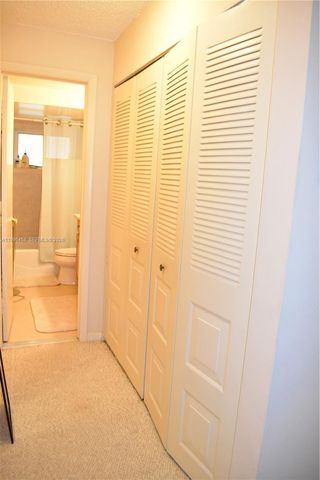 9881 Sunrise Lakes Blvd 207, Sunrise, FL 33322