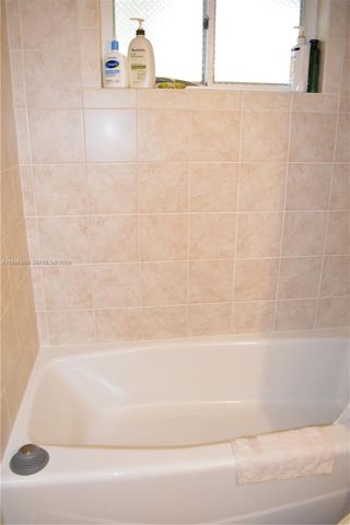 9881 Sunrise Lakes Blvd 207, Sunrise, FL 33322