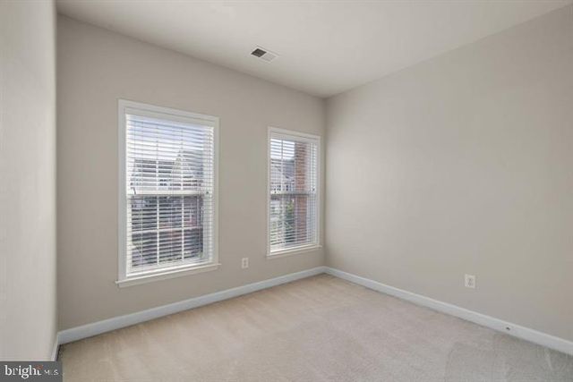 43770 LEES MILL SQ, Leesburg, VA 20176