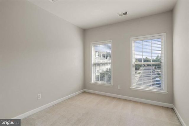 43770 LEES MILL SQ, Leesburg, VA 20176