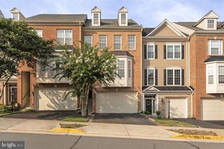 43770 LEES MILL SQ, Leesburg, VA 20176