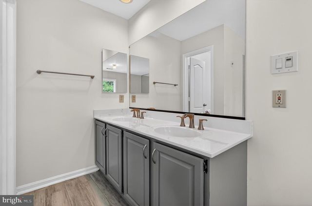 713 BRANDON GREEN DR, Silver Spring, MD 20904