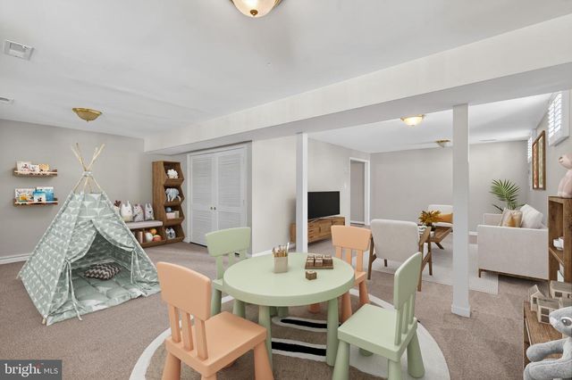 713 BRANDON GREEN DR, Silver Spring, MD 20904