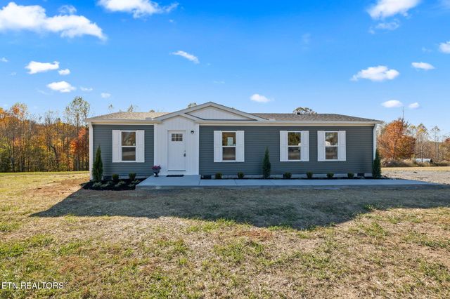 20 Pumpkintown Rd, Lafayette, TN 37083