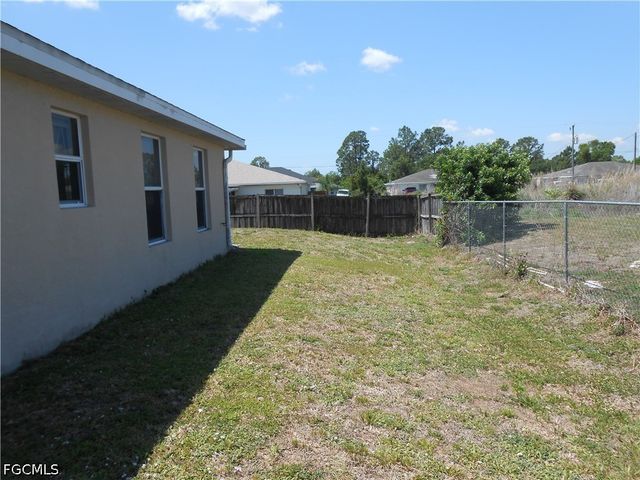 4507 20th ST SW, Lehigh Acres, FL 33973