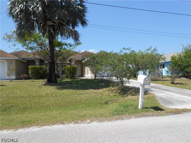 4507 20th ST SW, Lehigh Acres, FL 33973