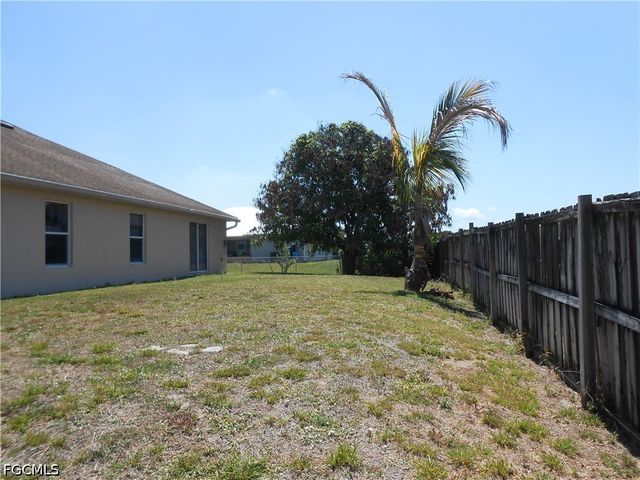 4507 20th ST SW, Lehigh Acres, FL 33973