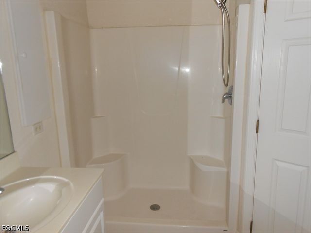 4507 20th ST SW, Lehigh Acres, FL 33973