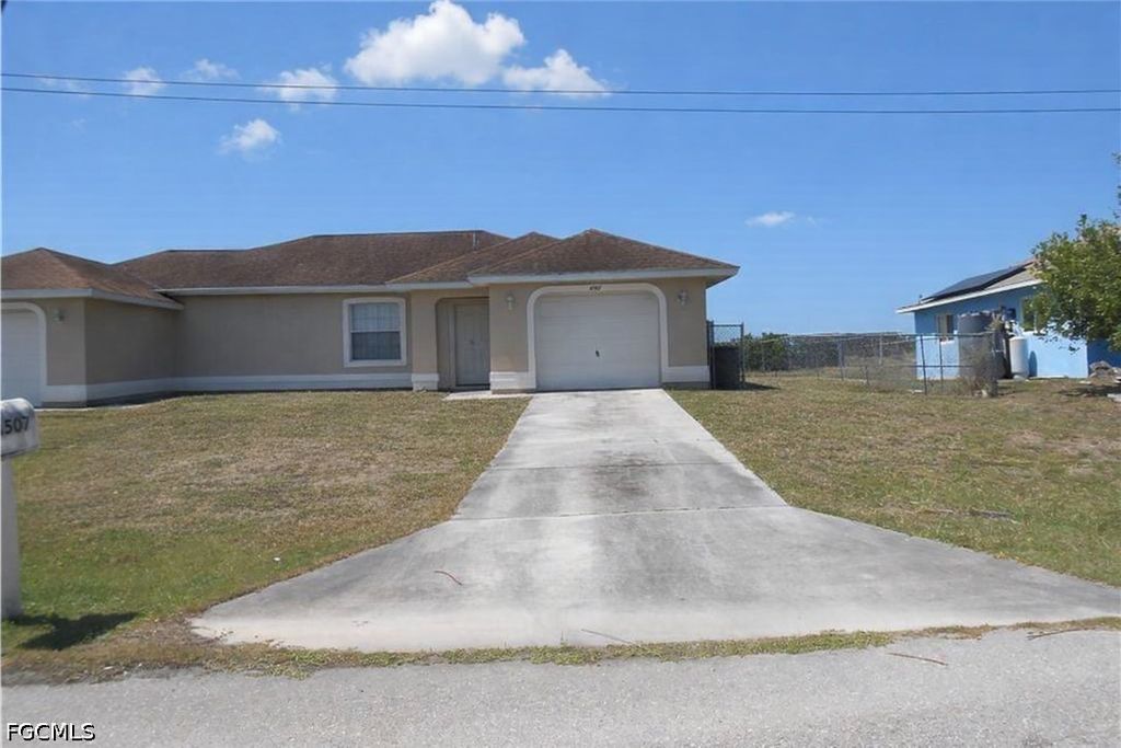 4507 20th ST SW, Lehigh Acres, FL 33973