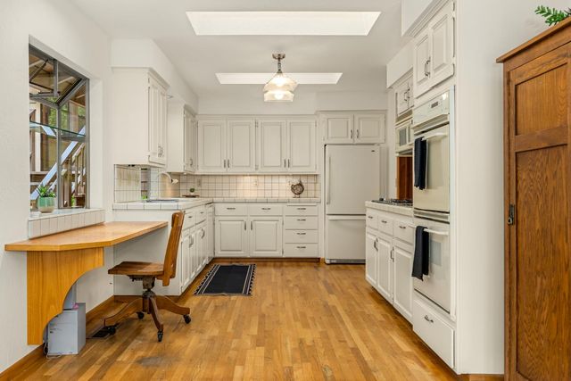 136 Orchard St, Nevada City, CA 95959