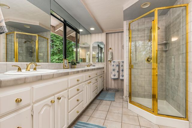136 Orchard St, Nevada City, CA 95959