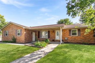 8277 Kifer Drive, Newburgh, IN 47630