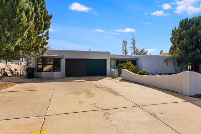 4004 Saint Andrews Drive SE, Rio Rancho, NM 87124