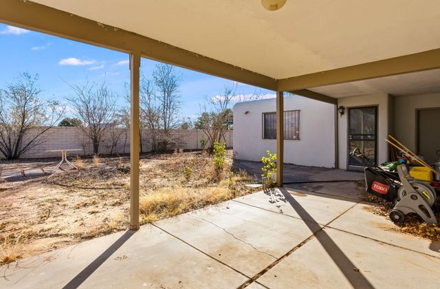 4004 Saint Andrews Drive SE, Rio Rancho, NM 87124