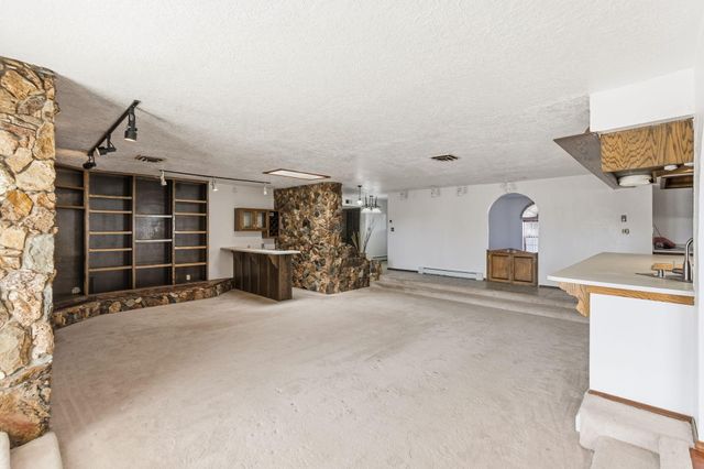 4004 Saint Andrews Drive SE, Rio Rancho, NM 87124