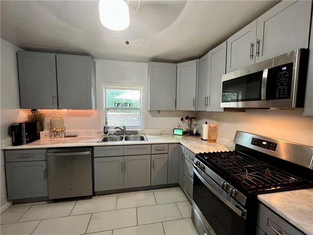 3050 Kendale Drive, Mobile, AL 36606