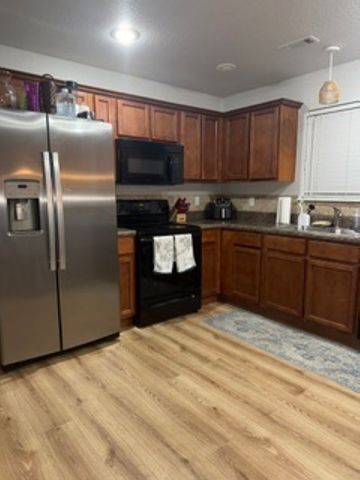 4428 Serviceberry Drive, Fayetteville, AR 72704