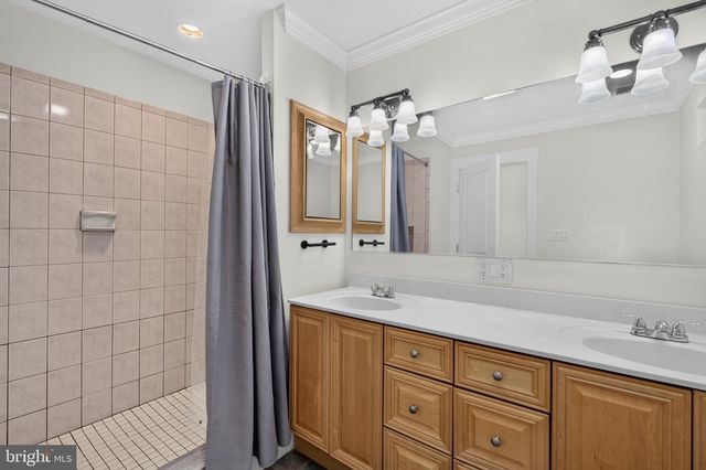 738 E FORT AVE, Baltimore, MD 21230
