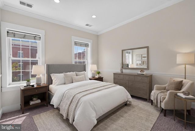 738 E FORT AVE, Baltimore, MD 21230