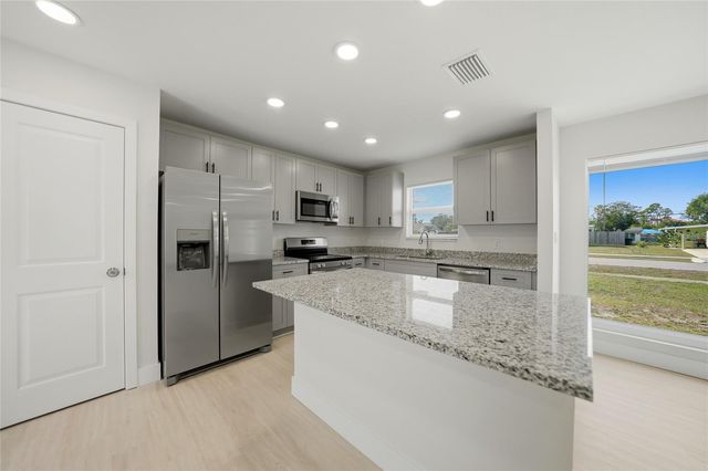 6230 FREEMONT STREET, North Port, FL 34287