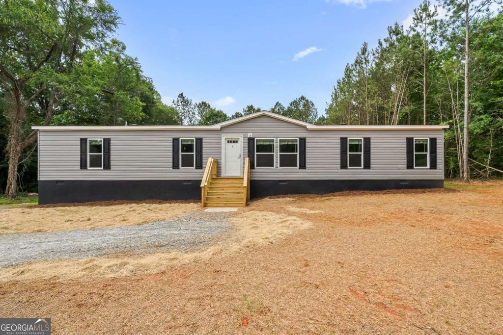 1617 Sweet City Road, Elberton, GA 30635