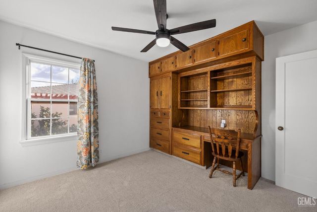 2416 Barnett Street, Bakersfield, CA 93308