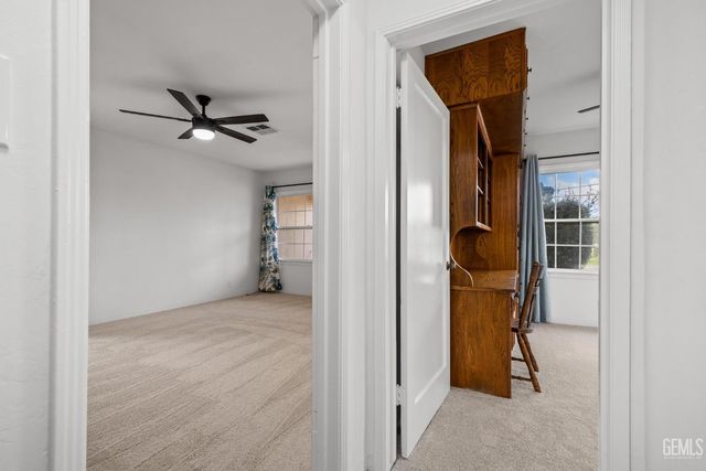 2416 Barnett Street, Bakersfield, CA 93308