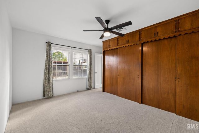 2416 Barnett Street, Bakersfield, CA 93308