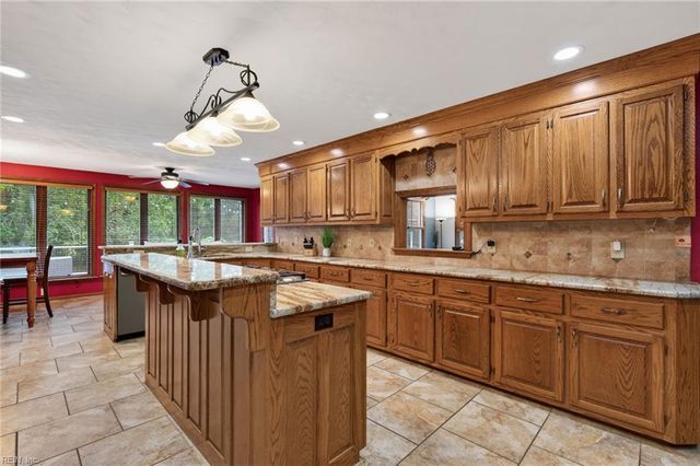 3700 Riverwood CRES, Chesapeake, VA 23322