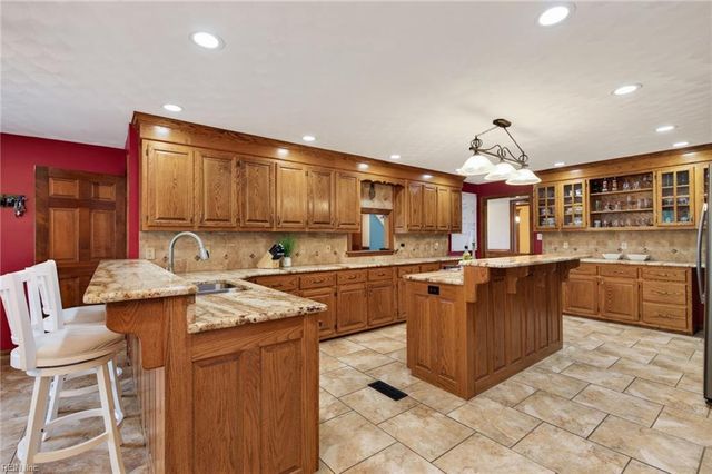 3700 Riverwood CRES, Chesapeake, VA 23322