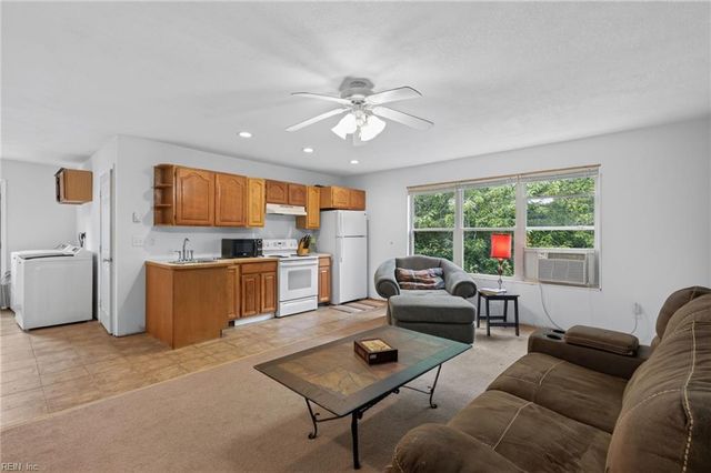 3700 Riverwood CRES, Chesapeake, VA 23322