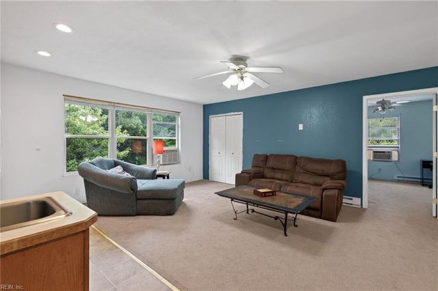 3700 Riverwood CRES, Chesapeake, VA 23322