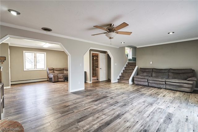 8585 Carmichael Drive, Chesterland, OH 44026
