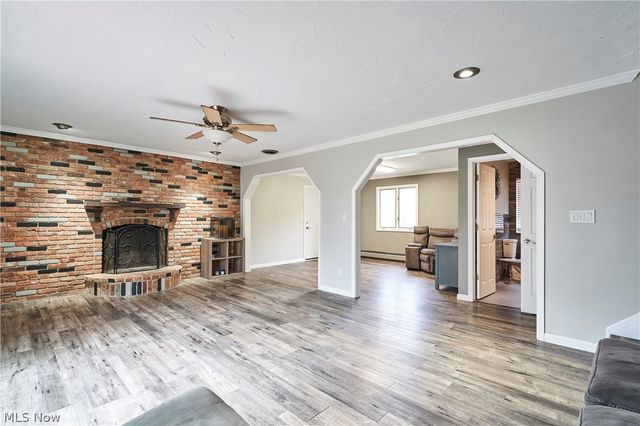 8585 Carmichael Drive, Chesterland, OH 44026