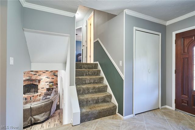 8585 Carmichael Drive, Chesterland, OH 44026