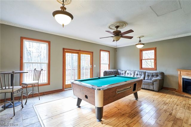 8585 Carmichael Drive, Chesterland, OH 44026