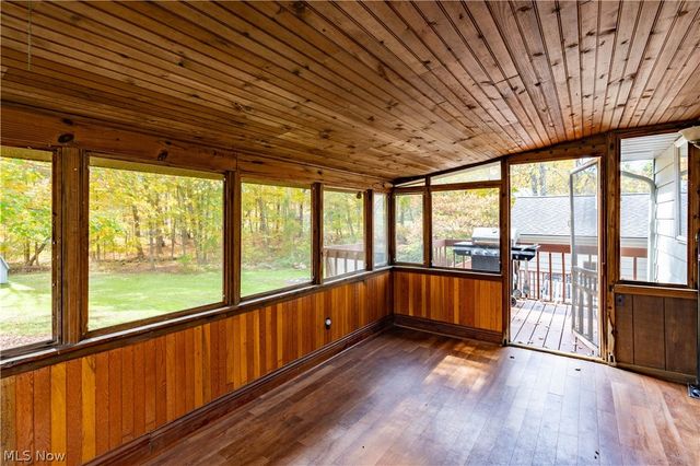 8585 Carmichael Drive, Chesterland, OH 44026