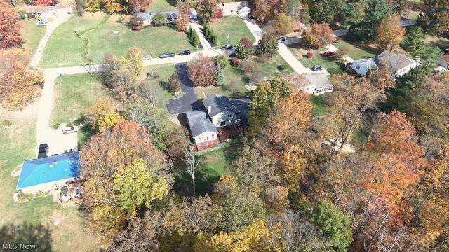 8585 Carmichael Drive, Chesterland, OH 44026