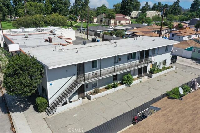 3046 Santa Fe Avenue, Long Beach, CA 90810