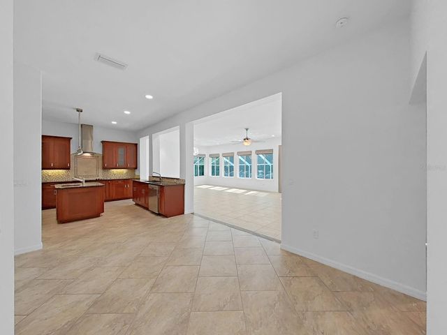 5819 IMPERIAL KEY, Tampa, FL 33615