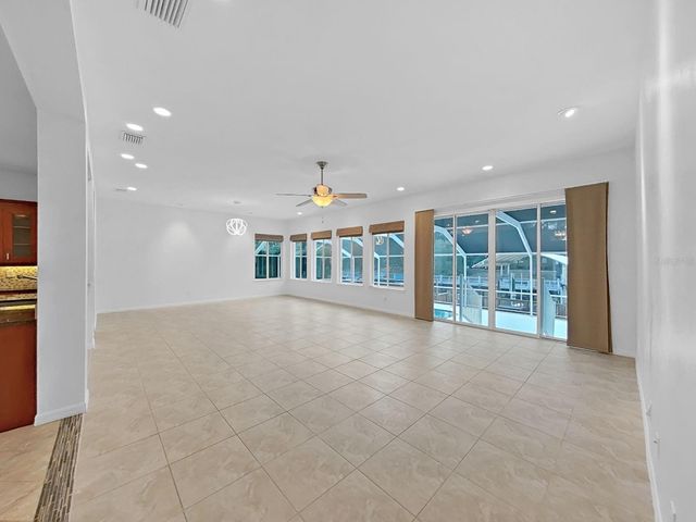 5819 IMPERIAL KEY, Tampa, FL 33615