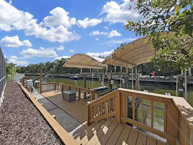 5819 IMPERIAL KEY, Tampa, FL 33615