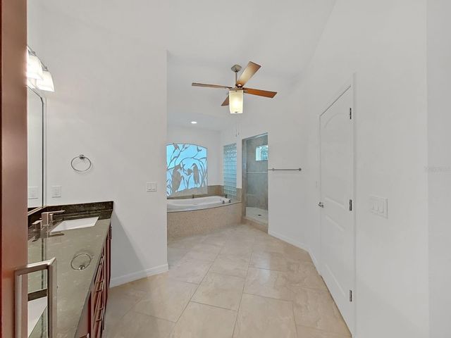 5819 IMPERIAL KEY, Tampa, FL 33615