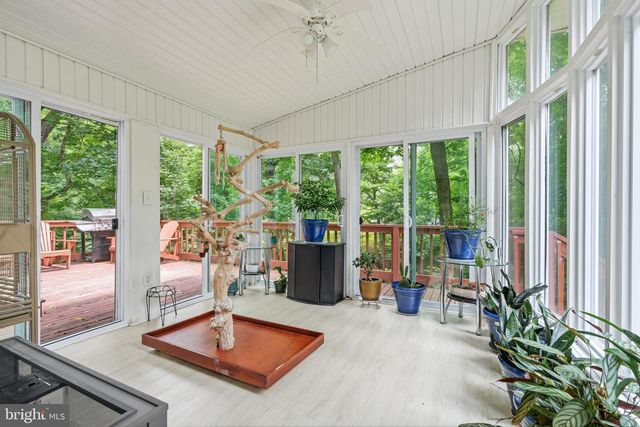 1132 LINDSAY LN, Rydal, PA 19046
