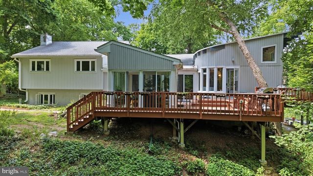 1132 LINDSAY LN, Rydal, PA 19046
