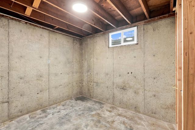 1823 E Joseph Ave, Spokane, WA 99208