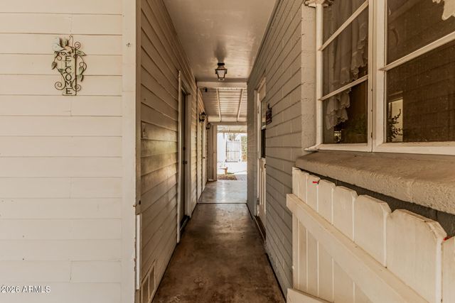 102 S CATALINA Street, Gilbert, AZ 85233