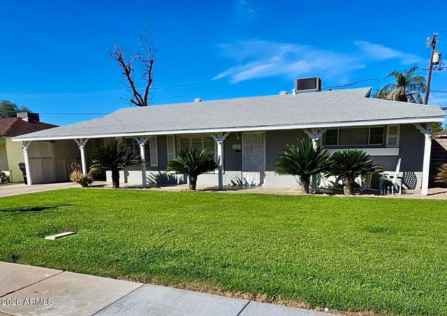 102 S CATALINA Street, Gilbert, AZ 85233