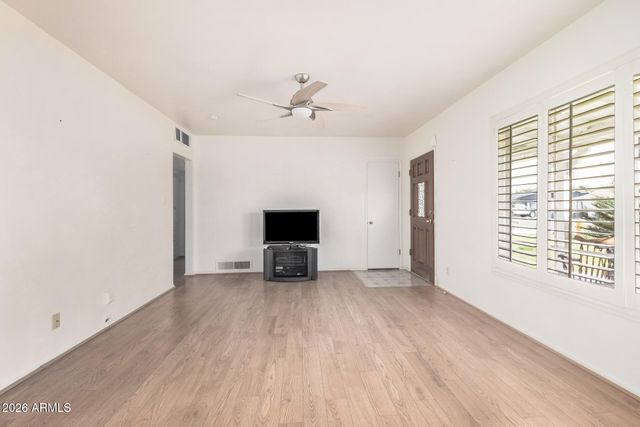 102 S CATALINA Street, Gilbert, AZ 85233